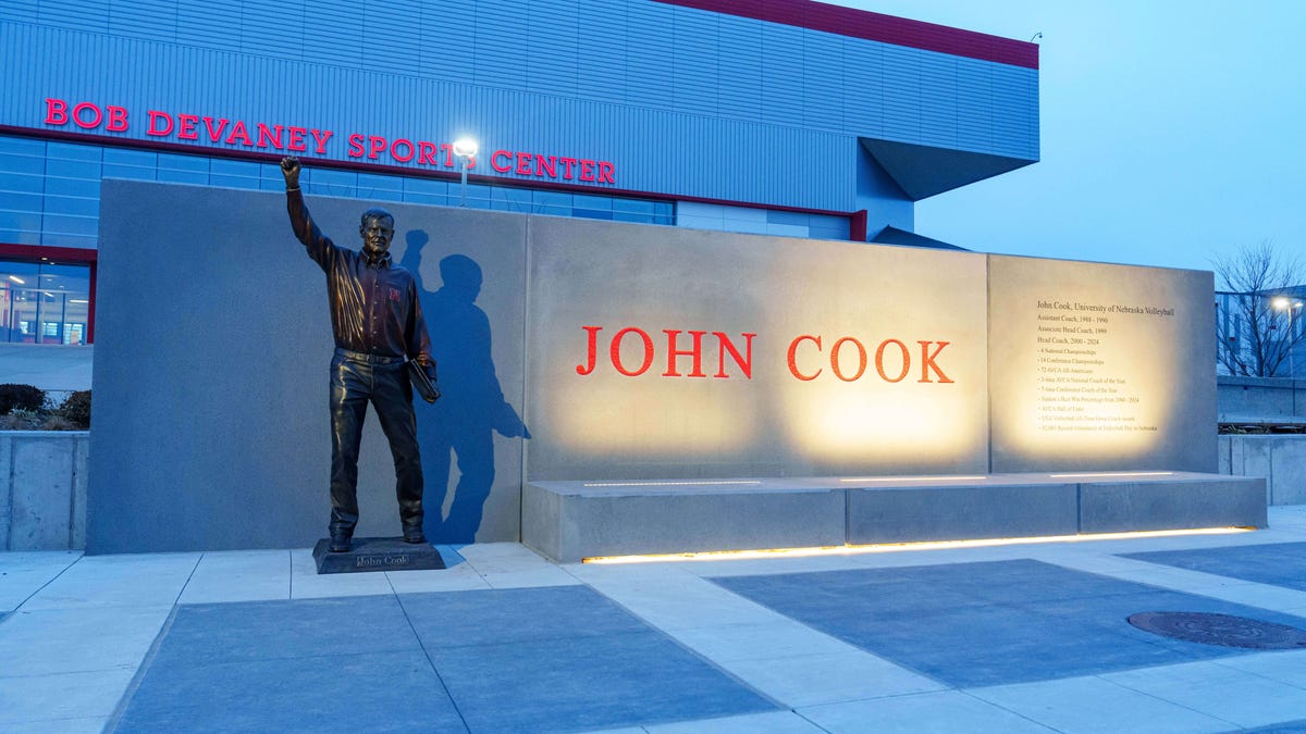 Nebraska volleyball arena will expand to 10,000 seats. See renderings