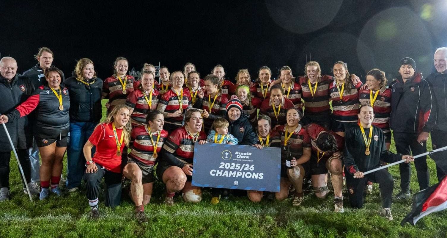 Stirling swat aside Watsonians to claim Arnold Clark Women's Premiership title